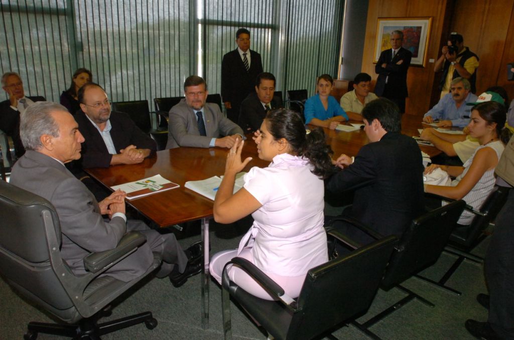 Trabalhadores da Agricultura entregam pauta de reivindicações à Câmara