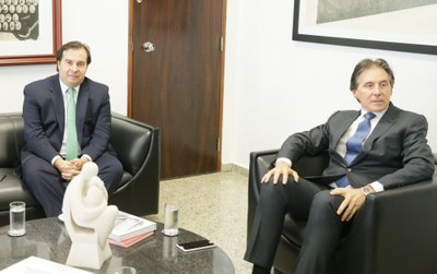 Eunicio e Maia no senado 22 de maio