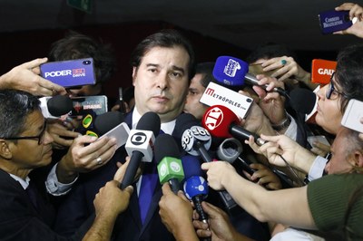 Presidente concede entrevista coletiva