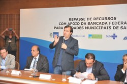 Bancada fluminense repassa R$ 55 milhões para hospitais do Rio