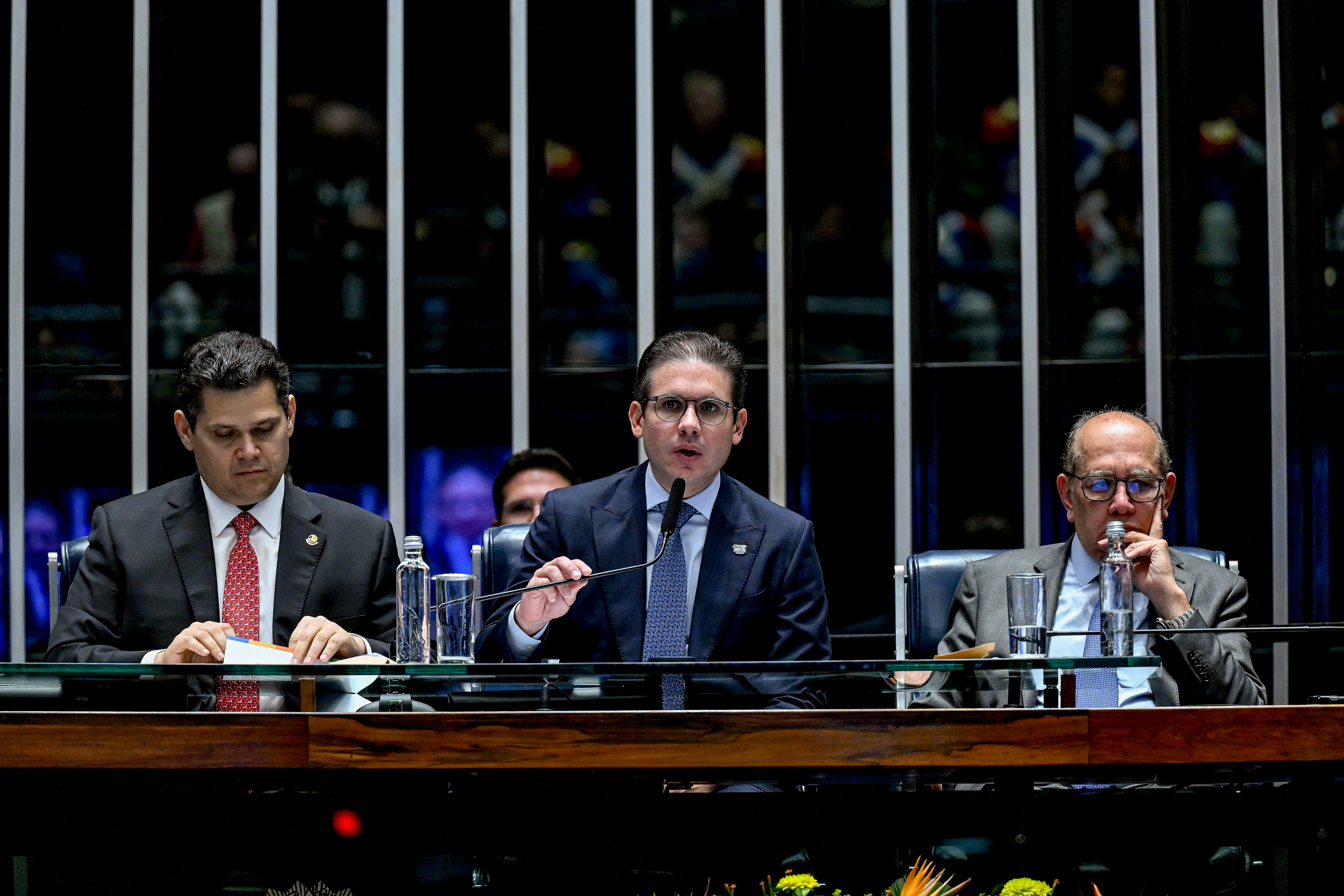 Hugo Motta sugere diálogo e diplomacia para solução dos desafios globais 