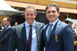 Presidente Hugo Motta é condecorado com a maior honraria da Polícia Militar de São Paulo