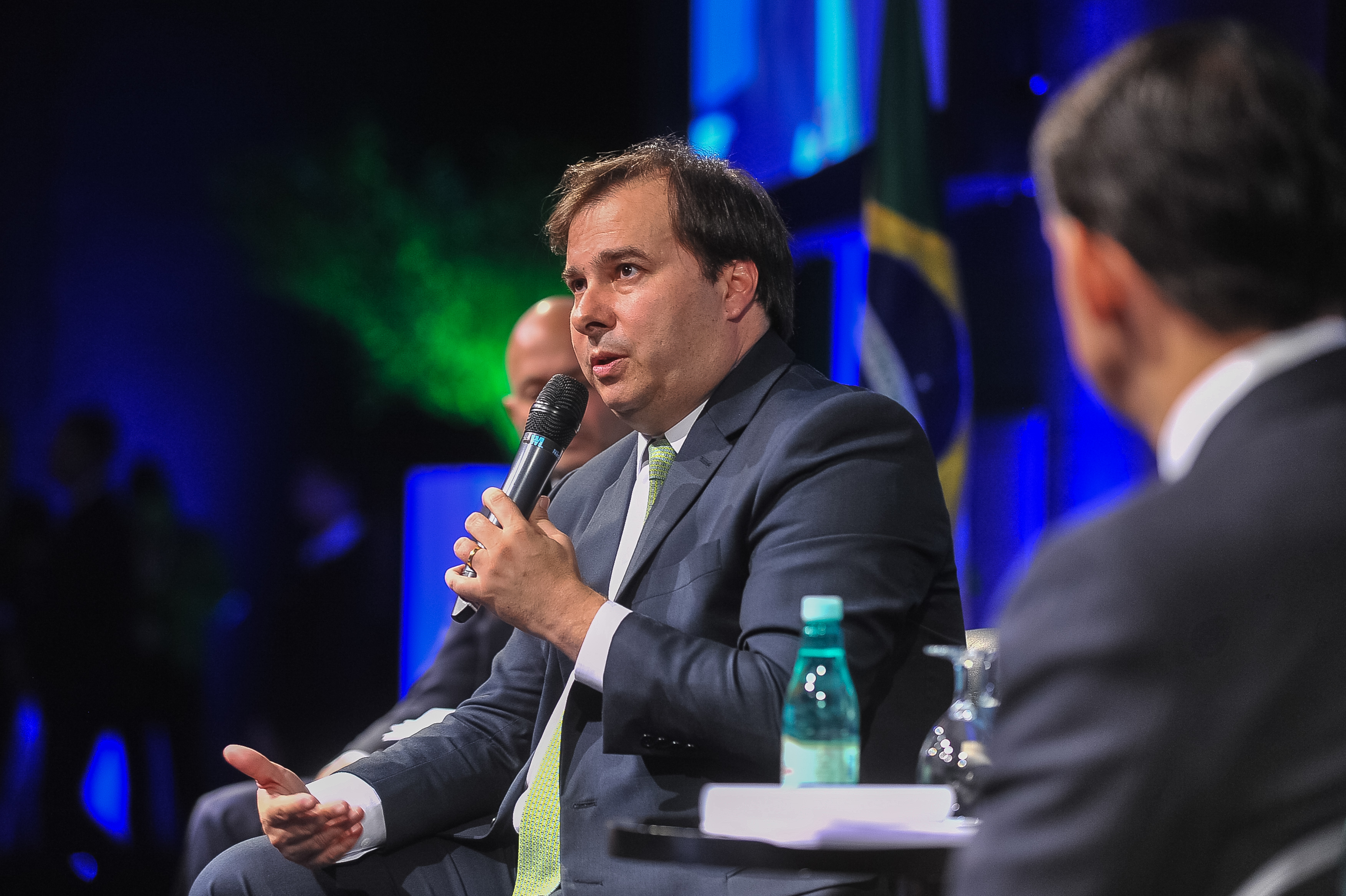 Rodrigo Maia defende reforma do Estado para aumentar eficiência de máquina pública