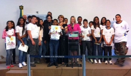 Câmara e Plenarinho na luta contra abuso e exploração sexual infantil