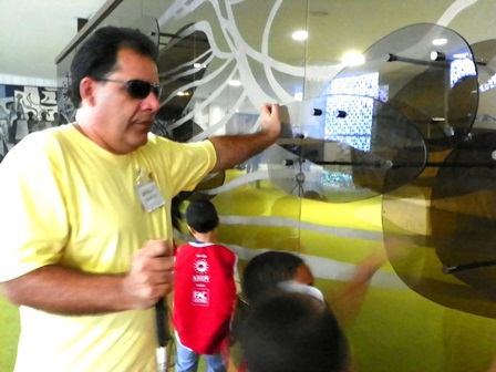 Projeto Brasília Tátil estimula arte-educação patrimonial na Câmara dos Deputados