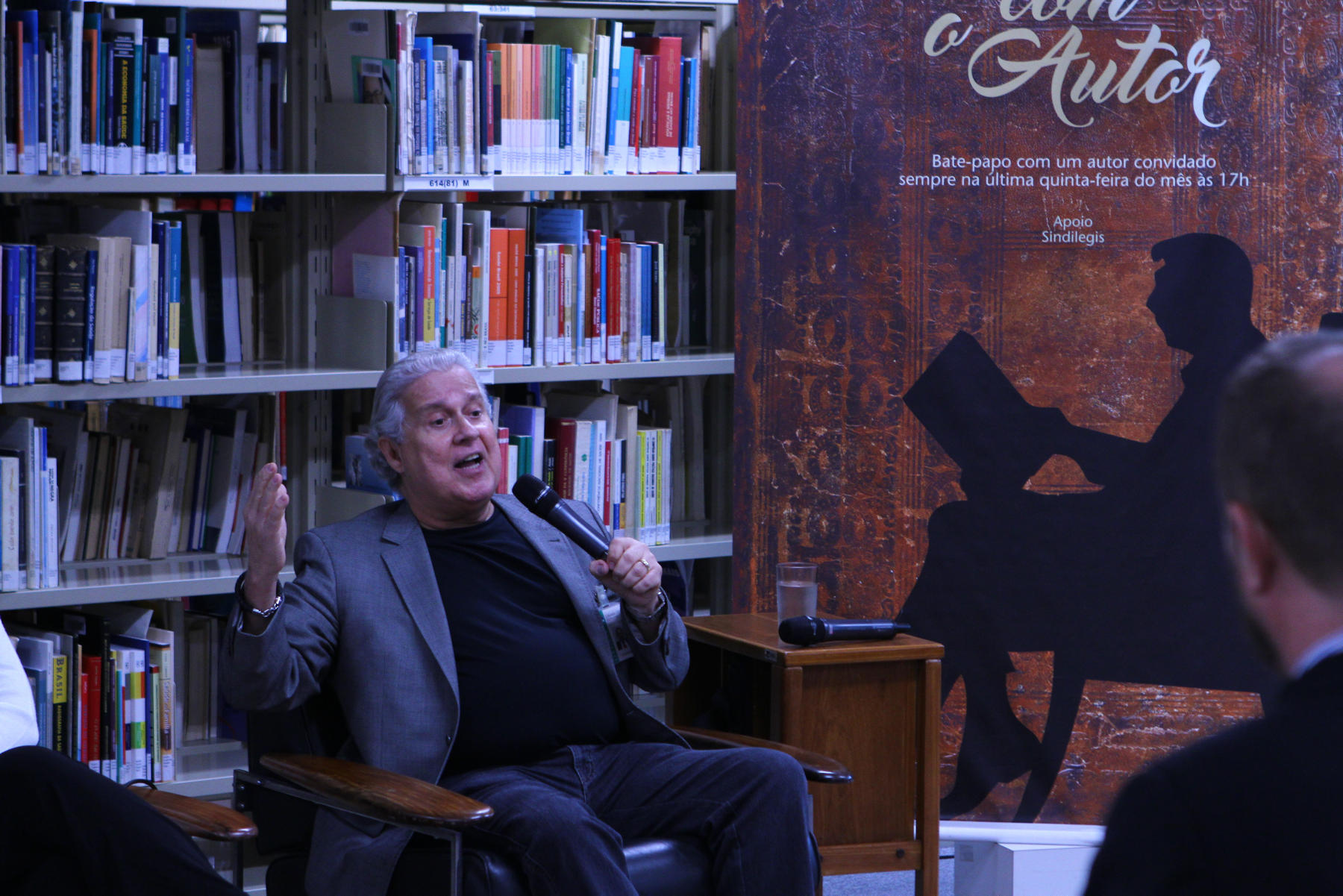 Encontro com Edmílson Caminha