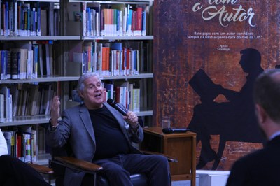 Encontro com Edmílson Caminha