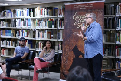 Encontro com o Autor - Roberto Klotz
