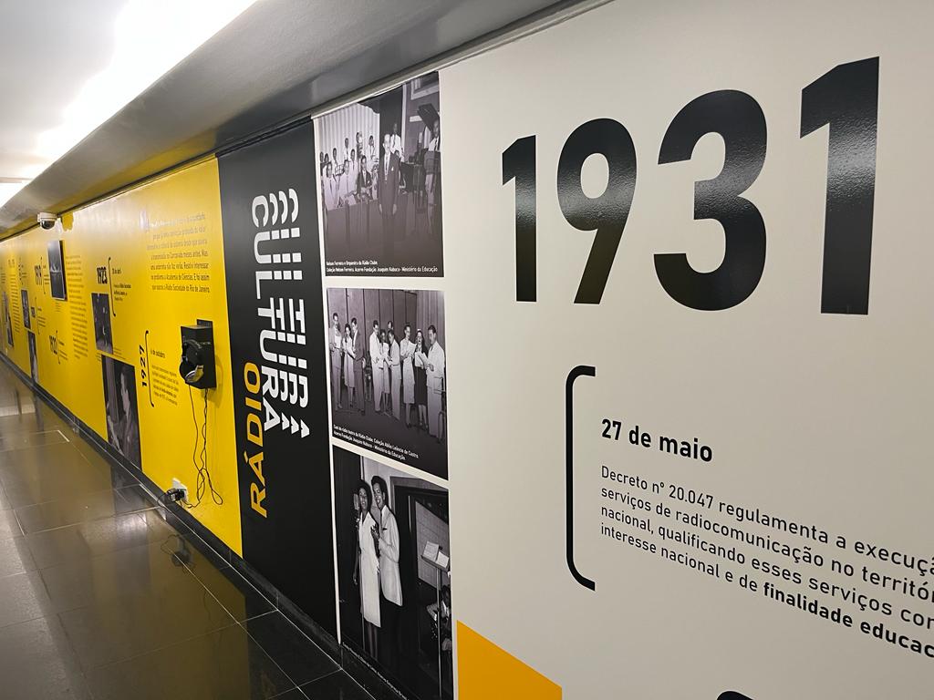 Rádio centenário e antenado 10