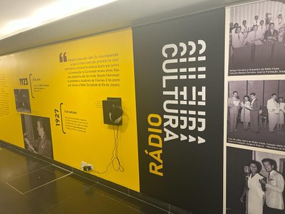 Rádio centenário e antenado 5