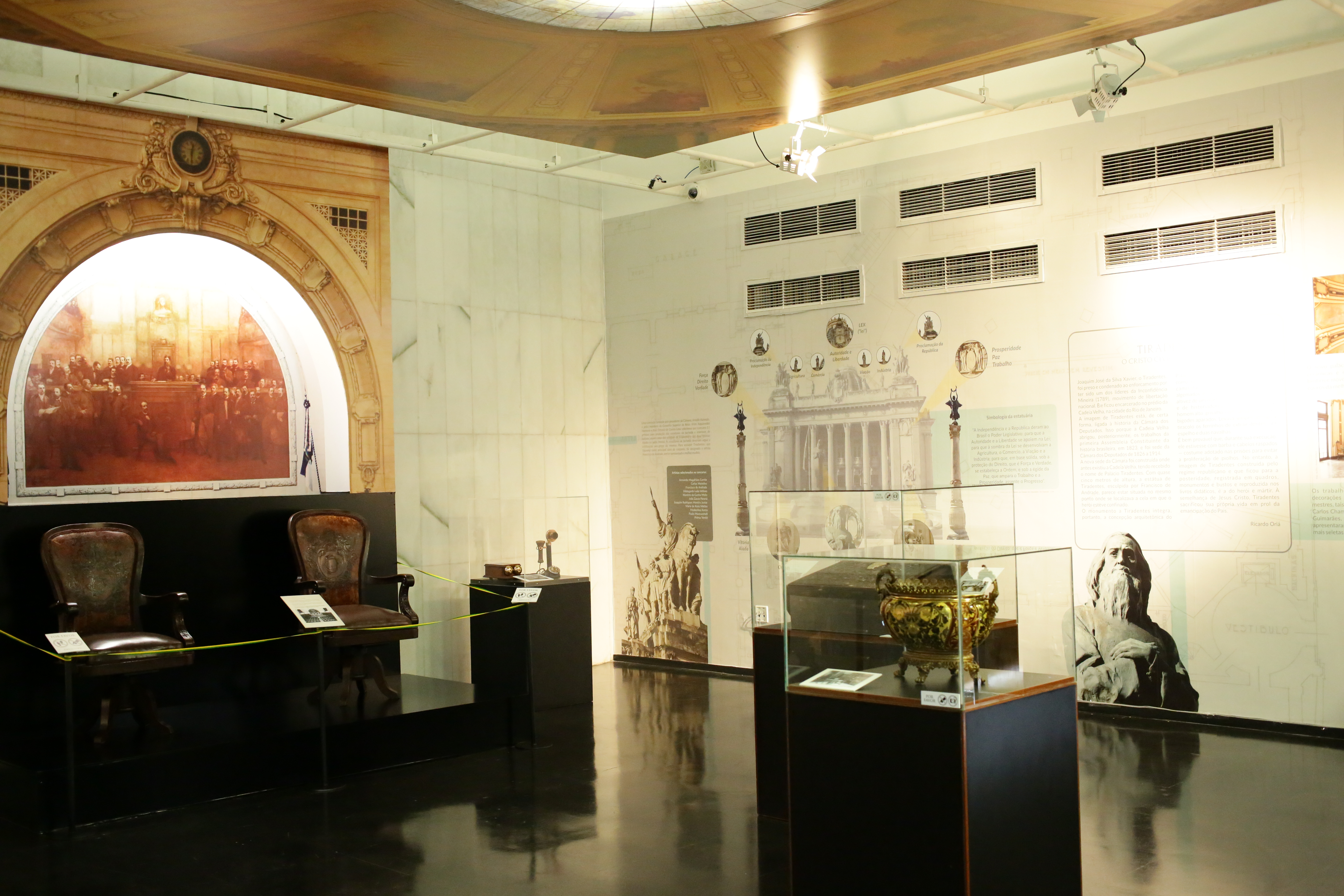 Galeria de Arte do Salão Nobre