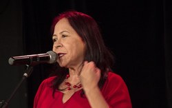 Escritora convidada: Noélia Ribeiro