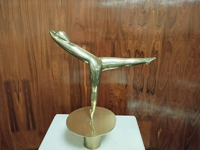 Bailarina Bailarina, escultura de Victor Brecheret