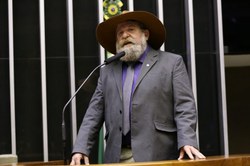 Comissão regulamenta emissão de títulos do agronegócio em moeda estrangeira