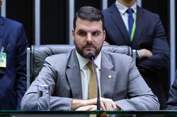 Comissão rejeita definição de metas anuais para o programa de reforma agrária