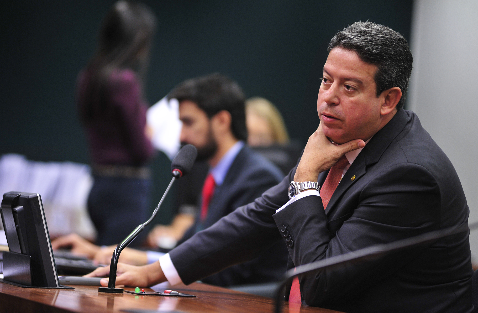 CCJC aprova aumento de penas para crimes que colocam o público em risco