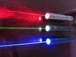 CCJC aprova fiscalização da Anvisa sobre equipamentos de raio laser