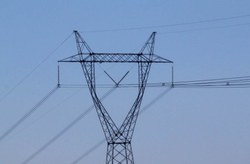 CCJC aprova indenização mínima por terra usada para implantação de rede de energia