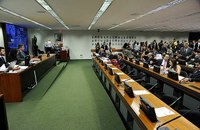 CCJC aprova PEC que cria Zona Franca do Entorno do Distrito Federal.