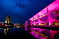 CCJC aprova PEC que obriga Presidente da República a ir ao Congresso todo ano