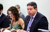 CCJC aprova prazo de 7 dias para instalação de energia elétrica