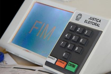 CCJC aprova punição para quem usar centro comunitário com fim eleitoral