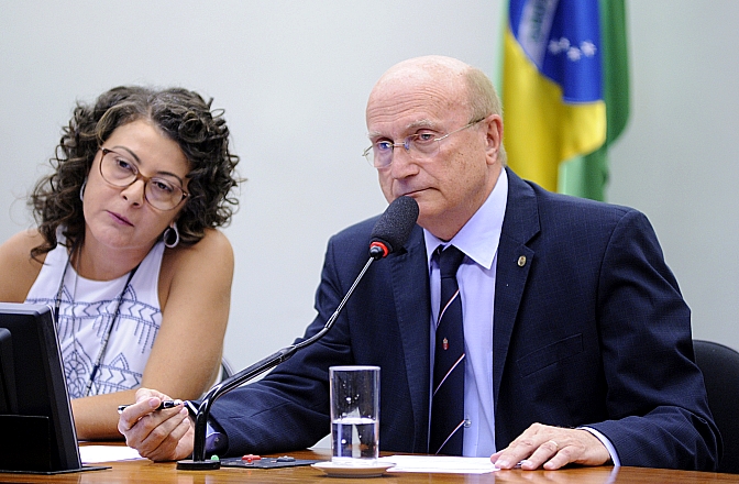 CCJC aprova reforma da Previdência; comissão especial será instalada em fevereiro