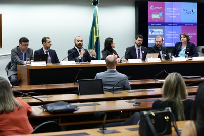 AP - Empreendedorismo e inovação - Visão da academia e do governo