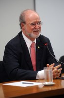 Deputado Eduardo Azeredo é eleito por unanimidade para a CCTCI