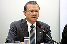 CCTCI vai a Cuiabá discutir telefonia móvel