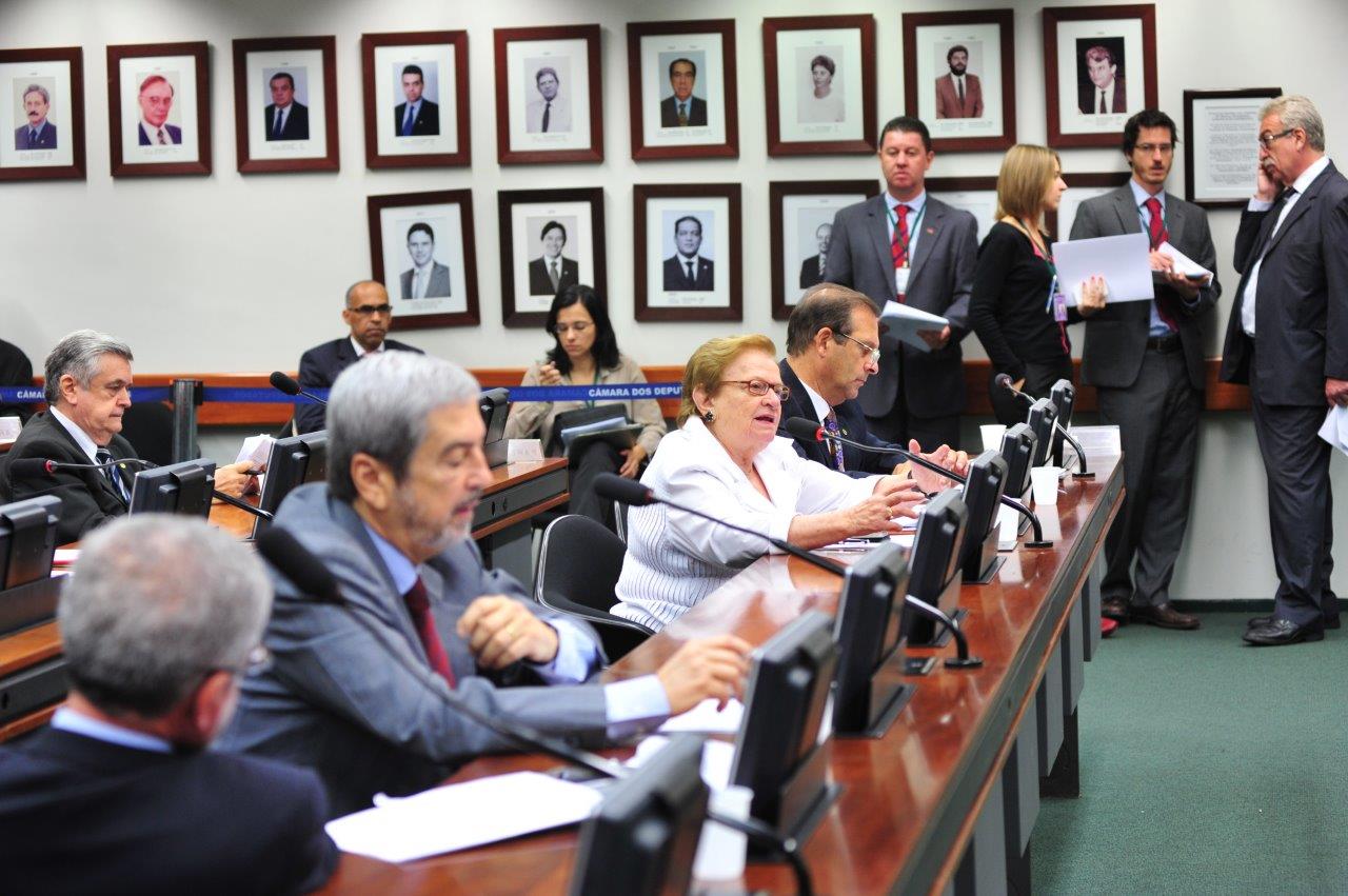 CCTCI vai discutir avanço da internet 4G sobre faixa de frequência de TVs públicas