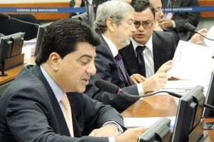 Comissão rejeita dublagem obrigatória em filmes da TV aberta