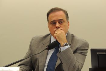 Espionagem norte-americana nas comunicações de Dilma será discutida