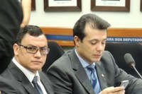 Números emergenciais poderão ser obrigatórios em chips de celular