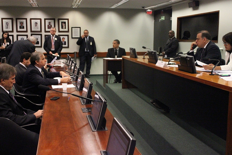 Requerimento para audiência sobre 700 MHz na pauta da CCTCI