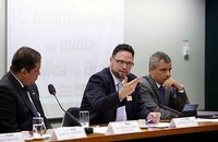 Emissoras e deputados querem reforço do financiamento de rádios e TVs públicas