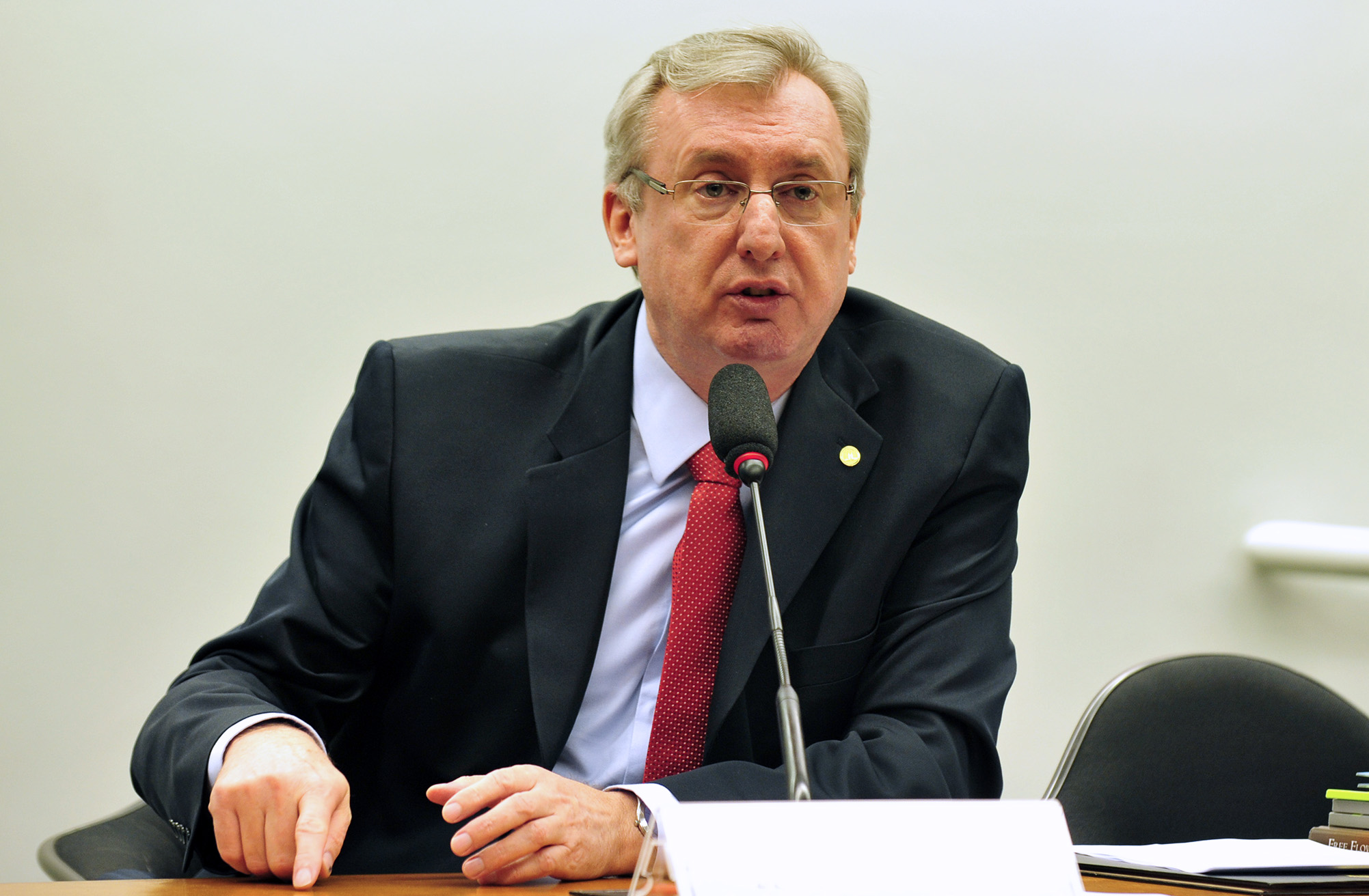 CCTCI debate Internet das Coisas com ministro Celso Pansera