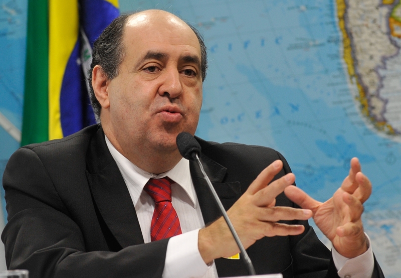 Modelo dos serviços de telecomunicações é tema de reunião de subcomissão com presidente da Anatel