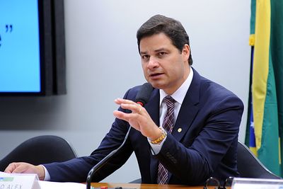 CCTCI promove audiência pública sobre tecnologias de informação e comunicação (TICs)