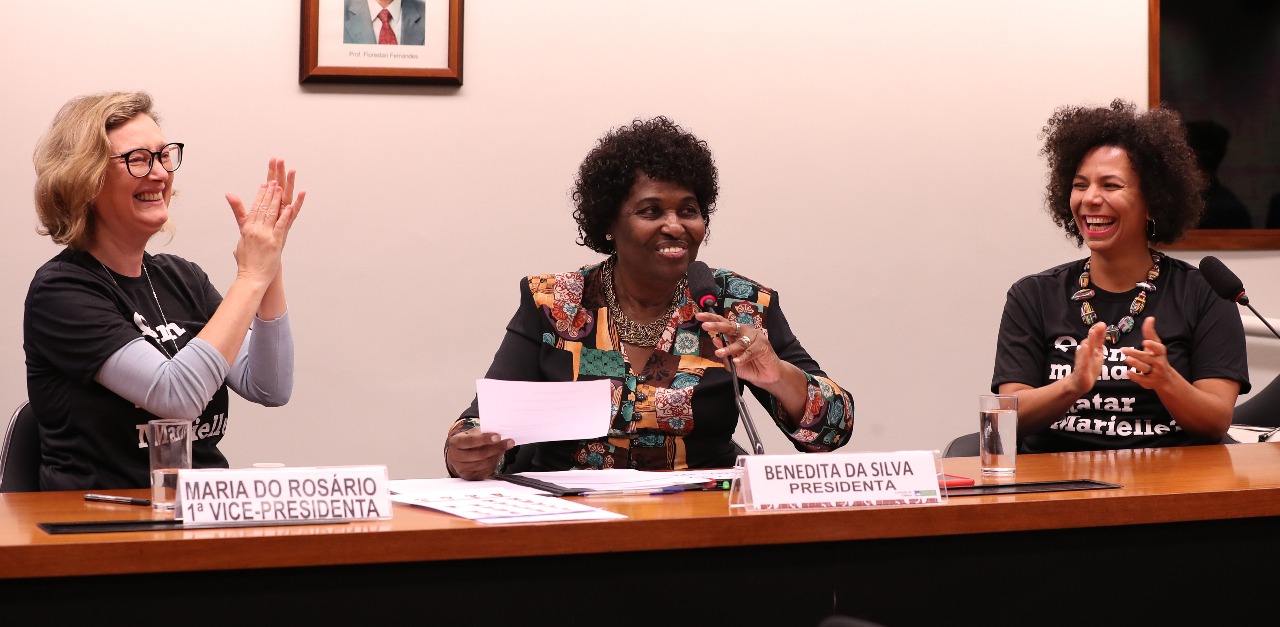 Benedita da Silva é eleita presidenta da Comissão de Cultura