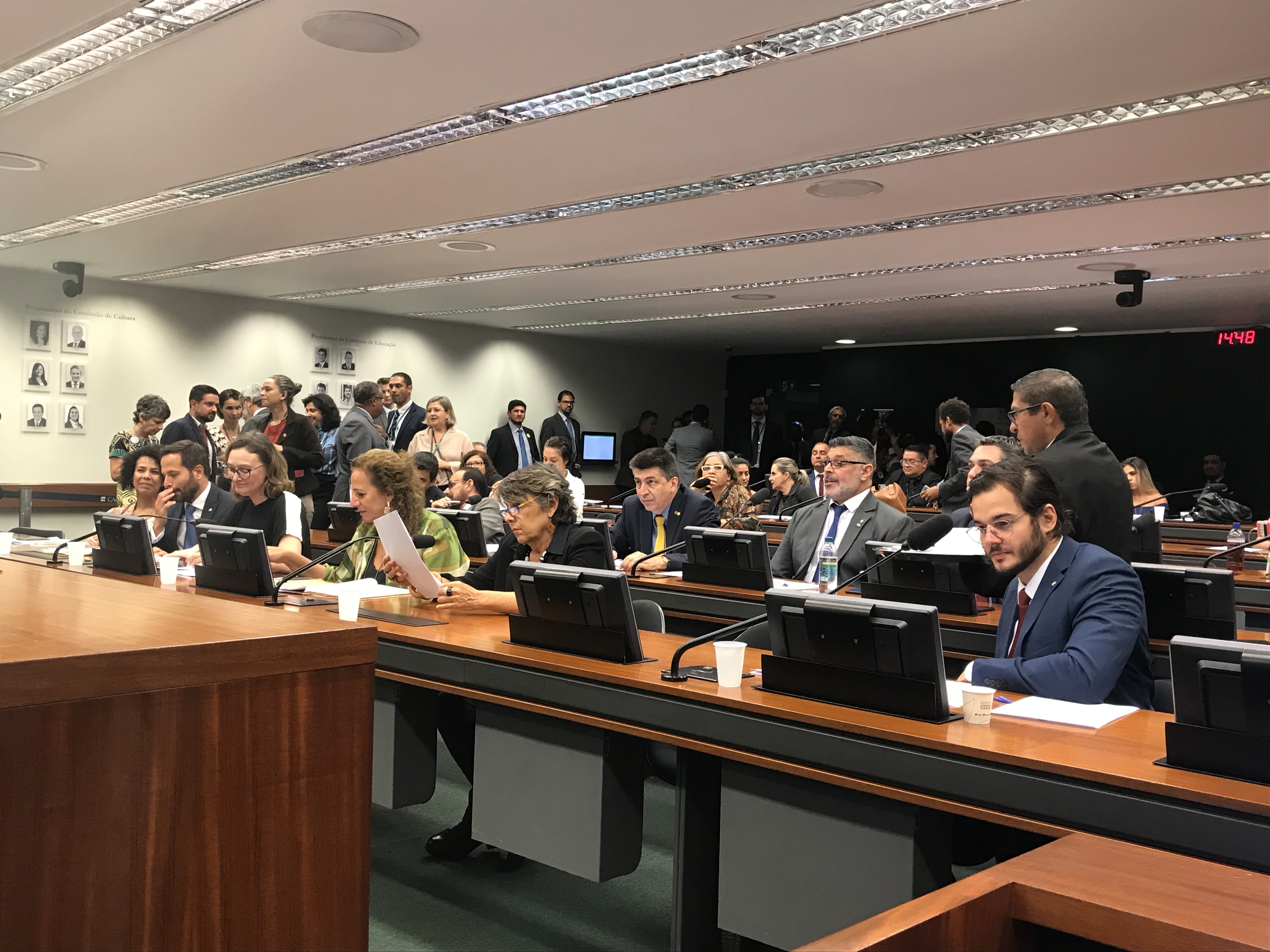 Comissão aprova realização de Audiência Pública para discutir questões relacionadas a apologia à ditadura