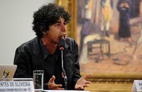 Fora do Eixo e Mídia Ninja: uma nova estética de jornalismo e política