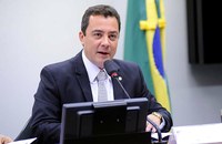 CDC aprova convite de Eli Corrêa a ministro da Educação para discutir Fies