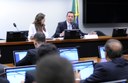 Fiscalização da telefonia fixa e móvel domina reunião da Comissão