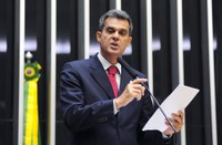 Comissão de Defesa do Consumidor elege Sérgio Brito para Presidente