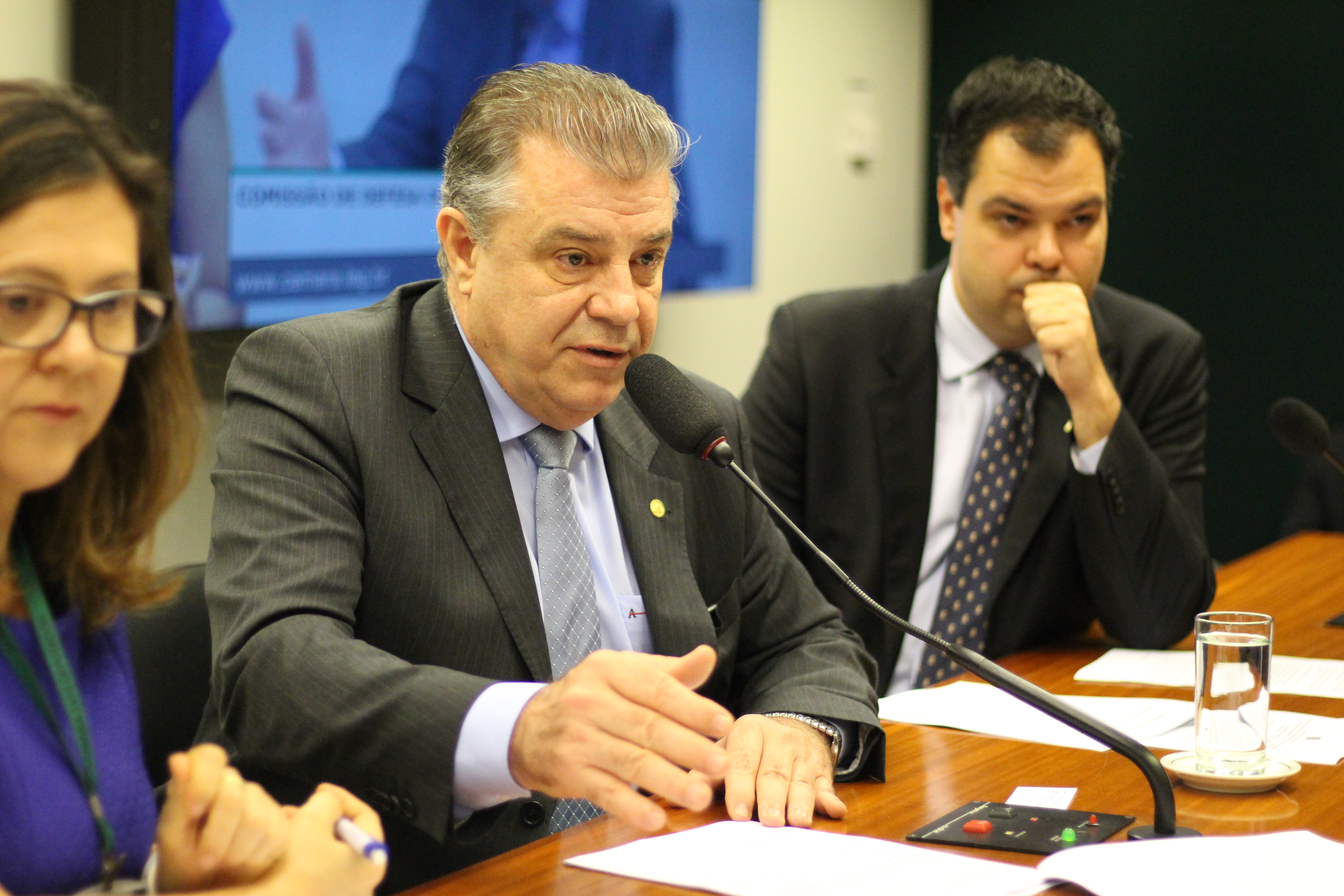 Emenda de Tebaldi garante funcionamento de Ouvidoria da Aneel