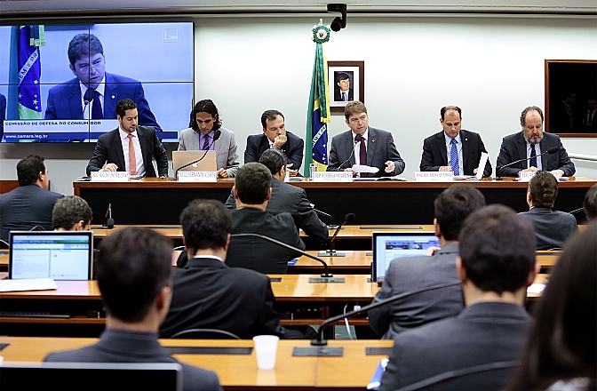 Para Rodrigo Martins, cobrança de malas embarcadas em voo deve ser derrubada pela Câmara