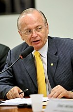 Dep. Dr. Ubiali - Relator