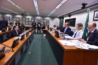 Acordo internacional aprovado pode ampliar PIB brasileiro em 2016