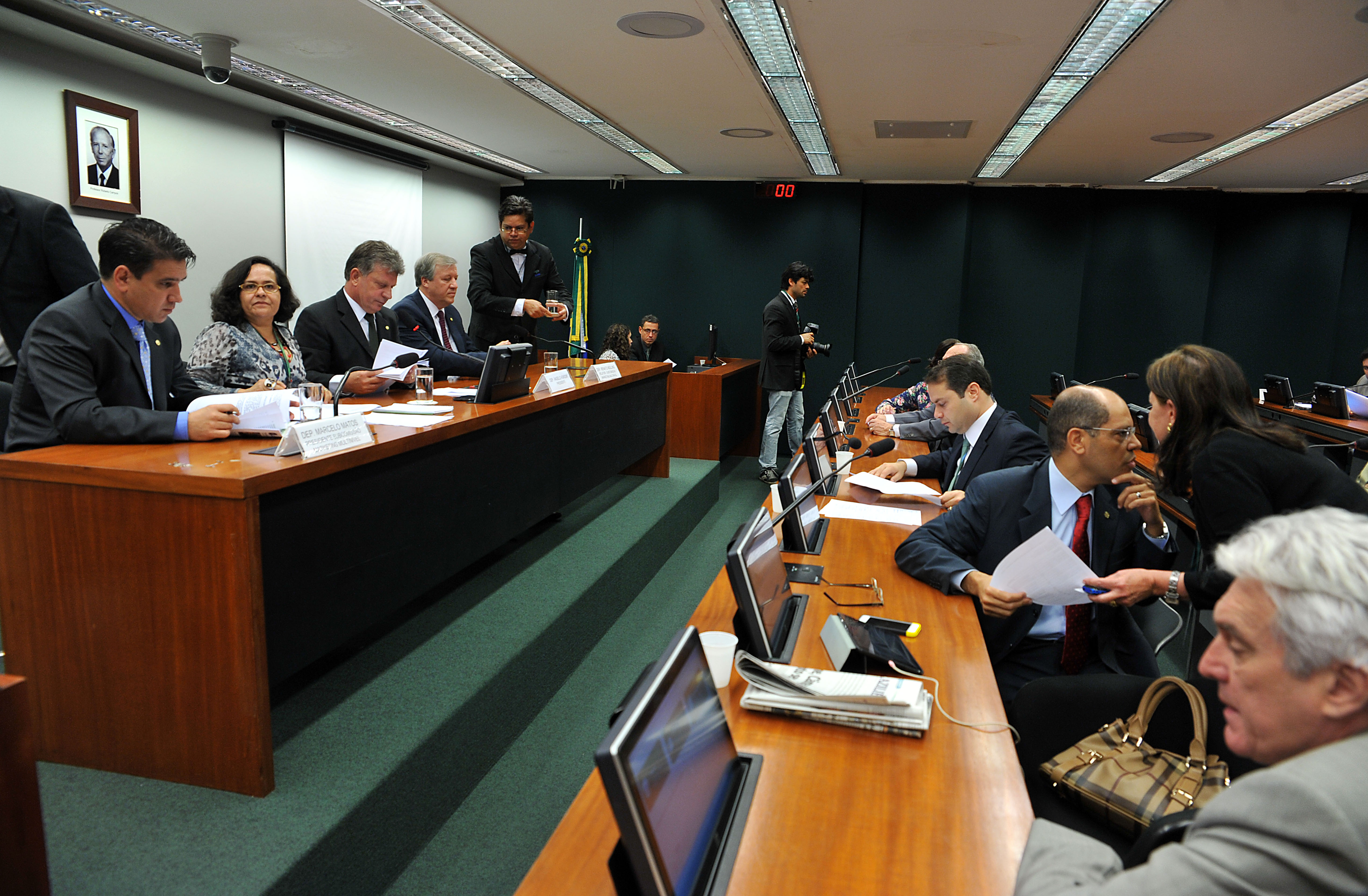 CDEIC instala subcomissão que vai regular o marketing multinível